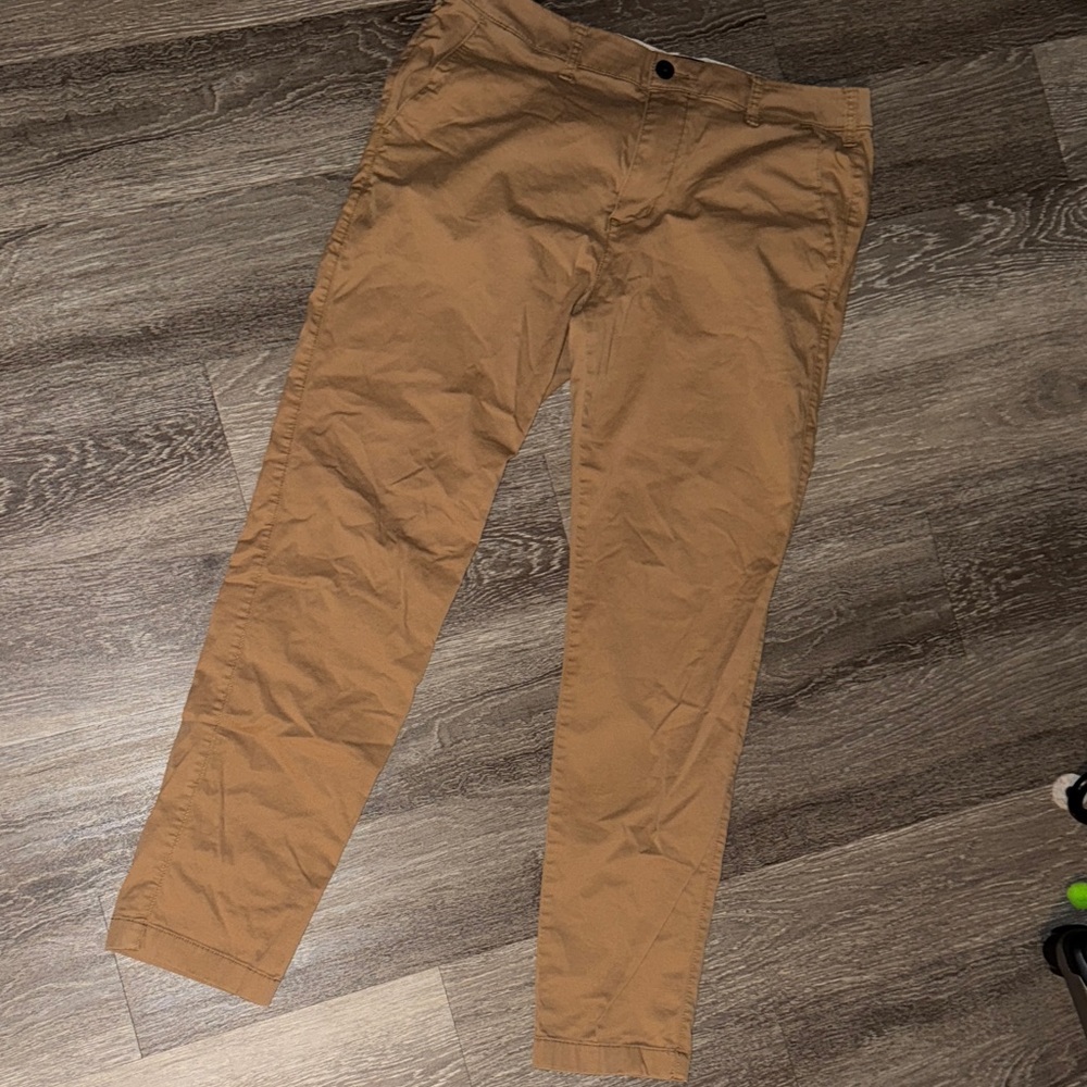 Hollister Men's Brown Chinos
